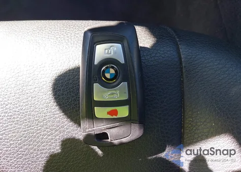 2015 BMW 528I xDrive z USA, uszkodzony, nr VIN WBA5A7C50FD628643